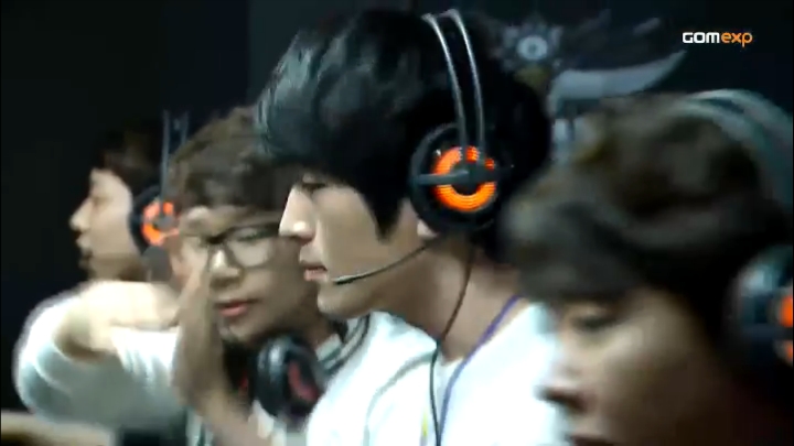 2014 GF 일반부 4강 1경기 1, 2set  Ulsan_Clan vs 1st-generation